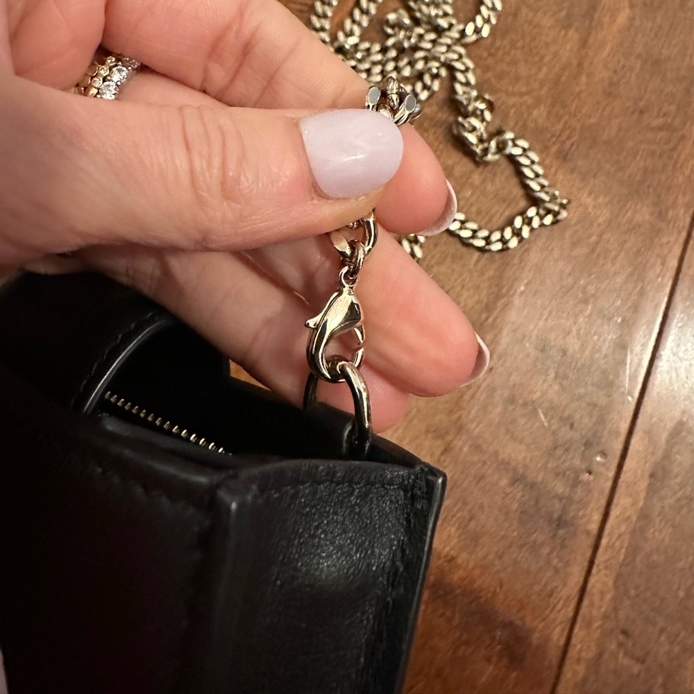 Valentino Garavani VLogo WOC Wallet on a Chain Crossbody Purse Wristlet Clutch - Picture 9 of 16